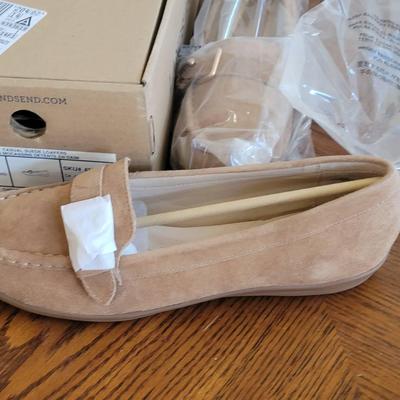 Chestnut Suede Lands End Suede Loafers New Women's 11 