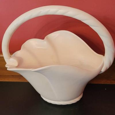 Stangl Handled Basket Vase with Wave Sides