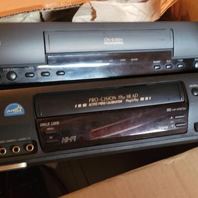 VHS Players RCA And JVC - 2pc  Lot
