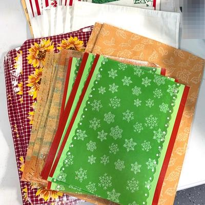 Holiday & Kitchen Place Mats, Plastic, Vinyl And Cloth