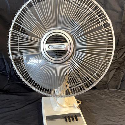 Panasonic 3 Speed Oscillating 17” Fan