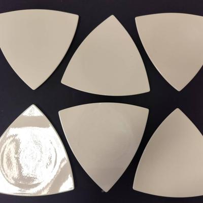 Group Of 6 Restaurant Quality Buffalo China Triangular Plates