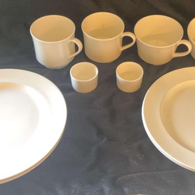 Plain White Dishware Set Of 4 Plates, 2 Tea Cups, And 2 Coffee Cups