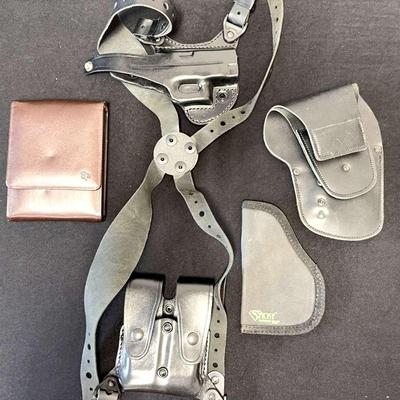 4 Unmarked Gun Holsters