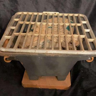 Vintage Japanese Cast Iron Coal Hibachi Grill Cooker (Includes Coal)