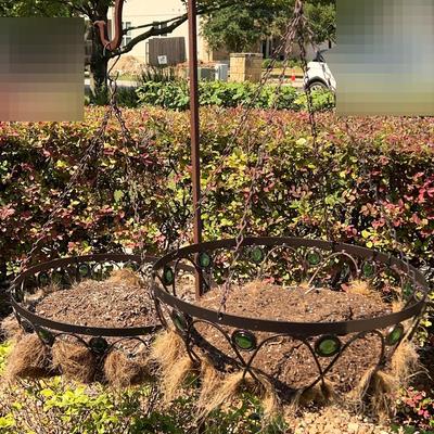 Double Metal Plant Hanger With 3 Hanging Metal Planters