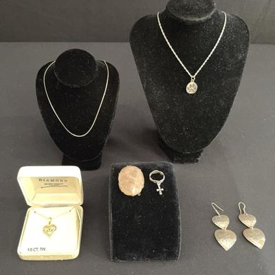 Sterling Silver Jewelry Lot - Contains James Avery, see pictures 