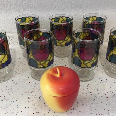 Vintage Hazel Atlas Apple And Vintage Libbey Stained Glasses