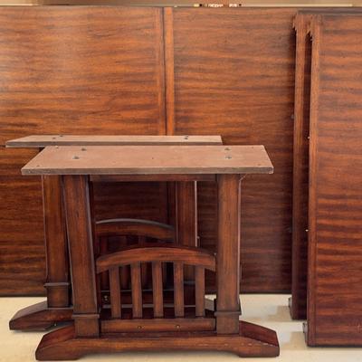 Beautiful Dining Room table - solid wood - in pieces, see all pictures and notes for details  