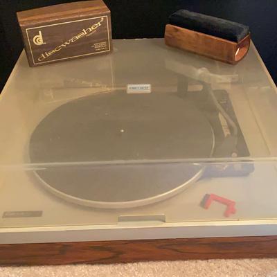 Gerrard Turntable with Discwasher Record Cleaning System