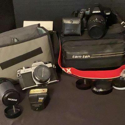 Minolta Maxxum 3000i & Pentax K1000 Camera Set with Accessories