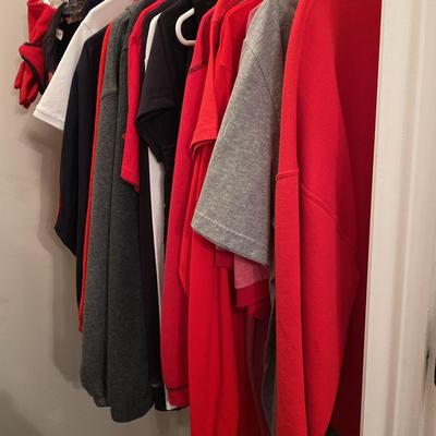 Mixed Clothing Collection – Children’s, Women’s, and Men’s Sizes