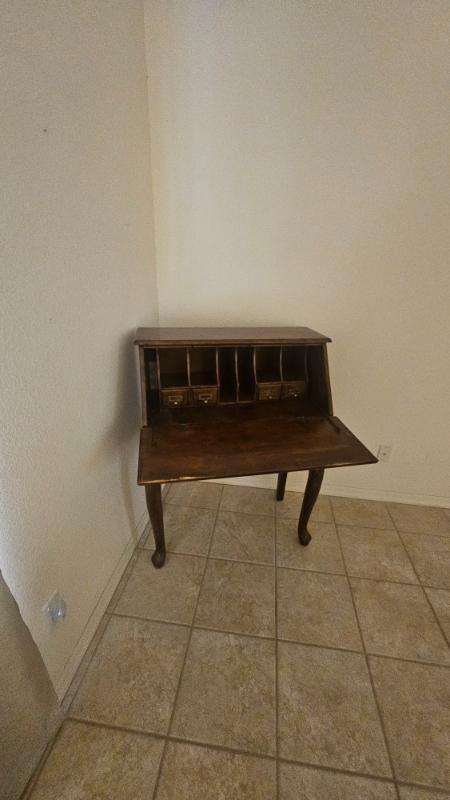 Sale Photo Thumbnail #15