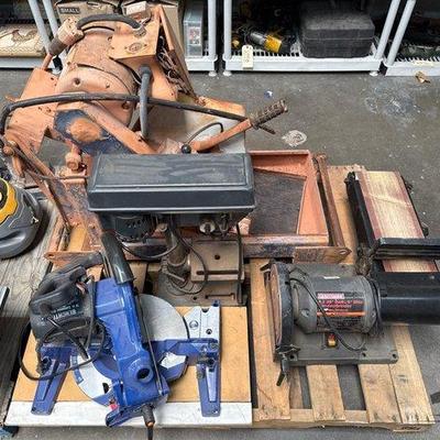 2600 • compound miter saw, sander:grinder, drill press and wet ti...