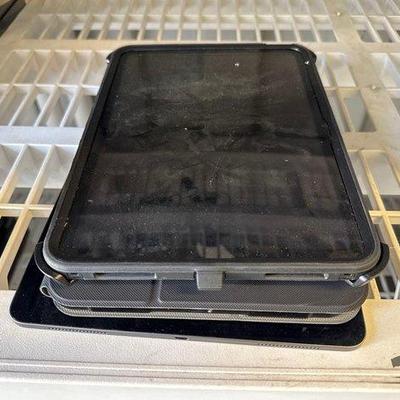#8036 • 3 iPads
