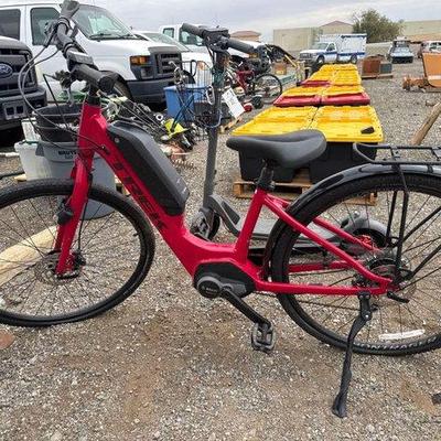 56 • trek verve +2 lowstep electric hybrid bike