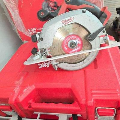 #2022 • Milwaukee M18 Brushless Circular Saw & New!!! T-Handle Hammer Drill
