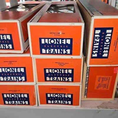 2396 • (8) amtrak lionel electric trains