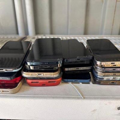 #8028 • 24 iPhones
