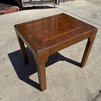 #7002 • End Table
