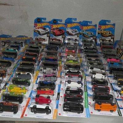 2416 • (99) hot wheel die cast cars