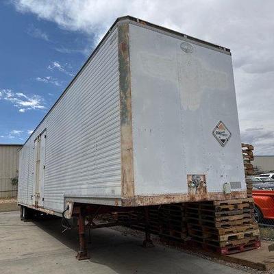 88 • 45ft storage box