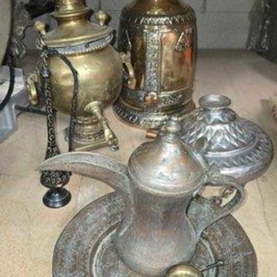 2682 • (7) metal drinkware & decor