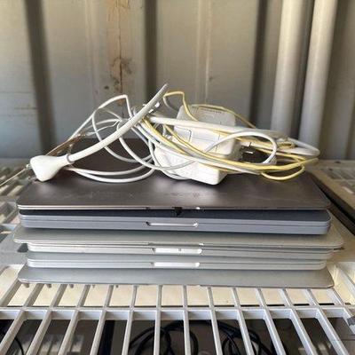 #8010 • 6 MacBook Laptops
