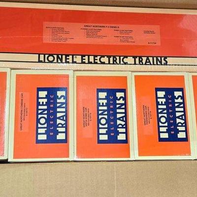 2402 • new!!! (6) lionel electric trains