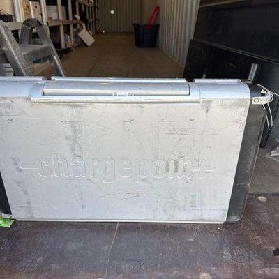 #8000 • ChargePoint Electric Vehicle Charger
