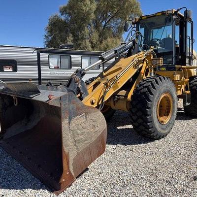 115 • 2006 caterpillar 930g loader