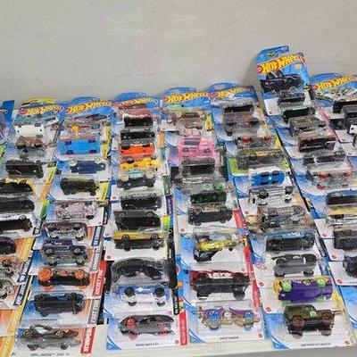 2470 • (87) hot wheel die cast cars