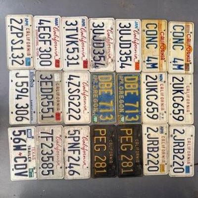Sale Photo Thumbnail #36: #622 • 21 License Plates
