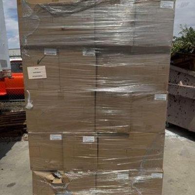2906 • 30 cases of face shields