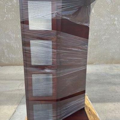 7010 • 2pc wooden desk