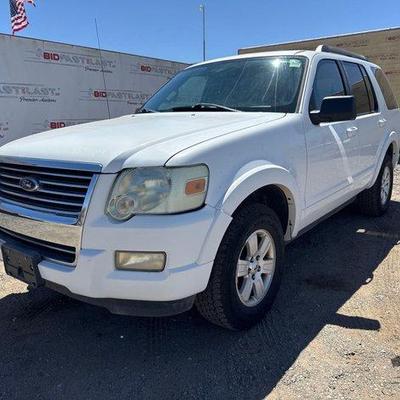 #330 • 2009 Ford Explorer
