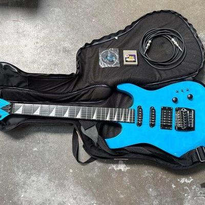 2566 • tamara 6 string electric guitar