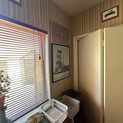 Sale Photo Thumbnail #159