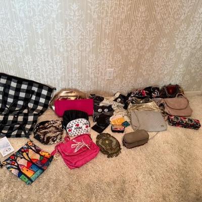 Sale Photo Thumbnail #319