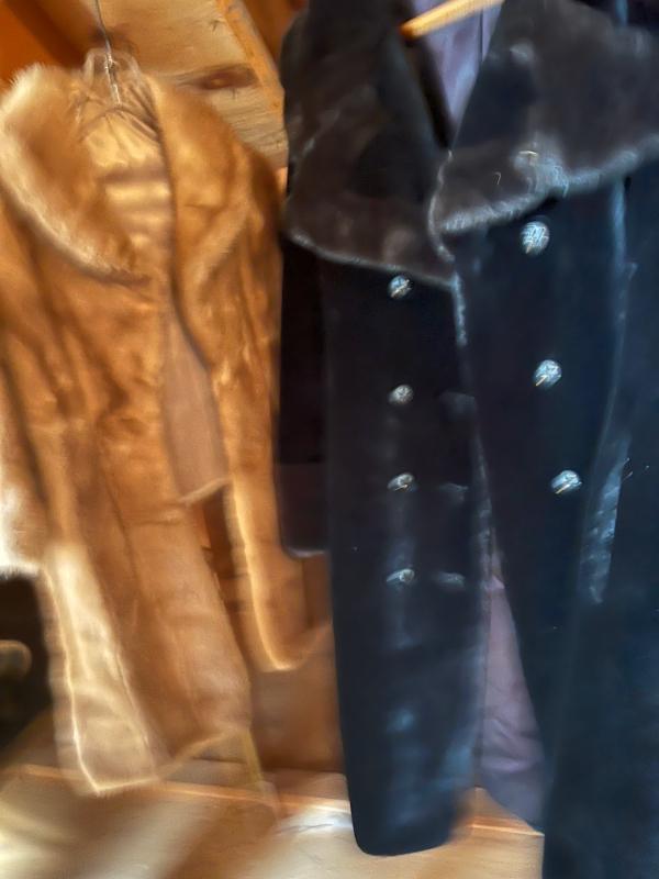 Sale Photo Thumbnail #30