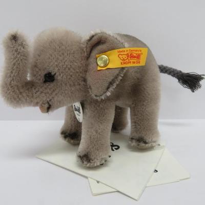 Sale Photo Thumbnail #534