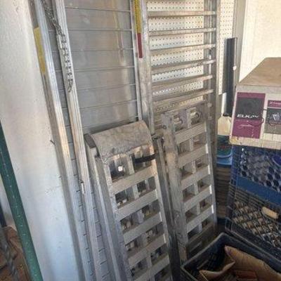 #9012 • 3 Pairs of Loading Ramps
