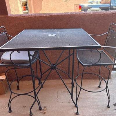 #8502 • Patio Furniture
