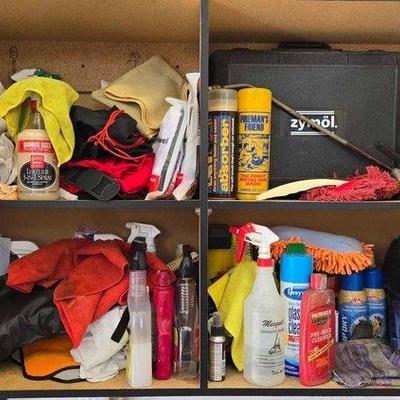 #1025 • Car Cleaning Supplies & Rags
