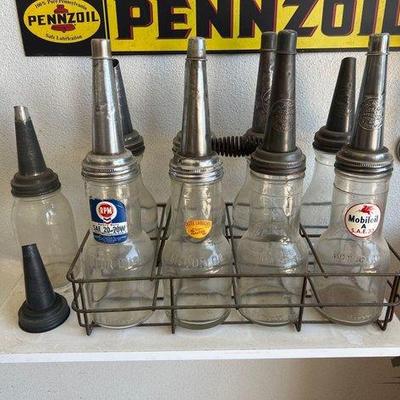 #1950 • (9) Oil Canister
