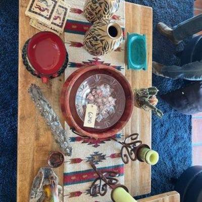 #6290 • Vases, Table Runner, Cloth Coasters, and House Decor

