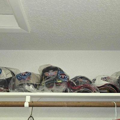 #7615 • Approx (30) Hats
