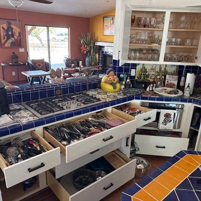 #7900 • Kitchen Lot
