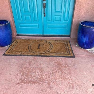#8507 • 2 Planters
