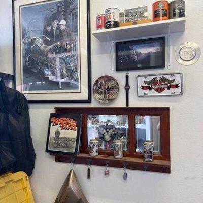 #2155 • Harley-Davidson cans, glass plate
